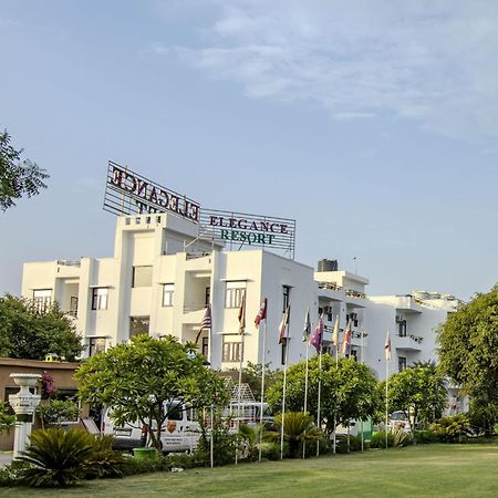 Elegance Resort Vrindāvan Extérieur photo