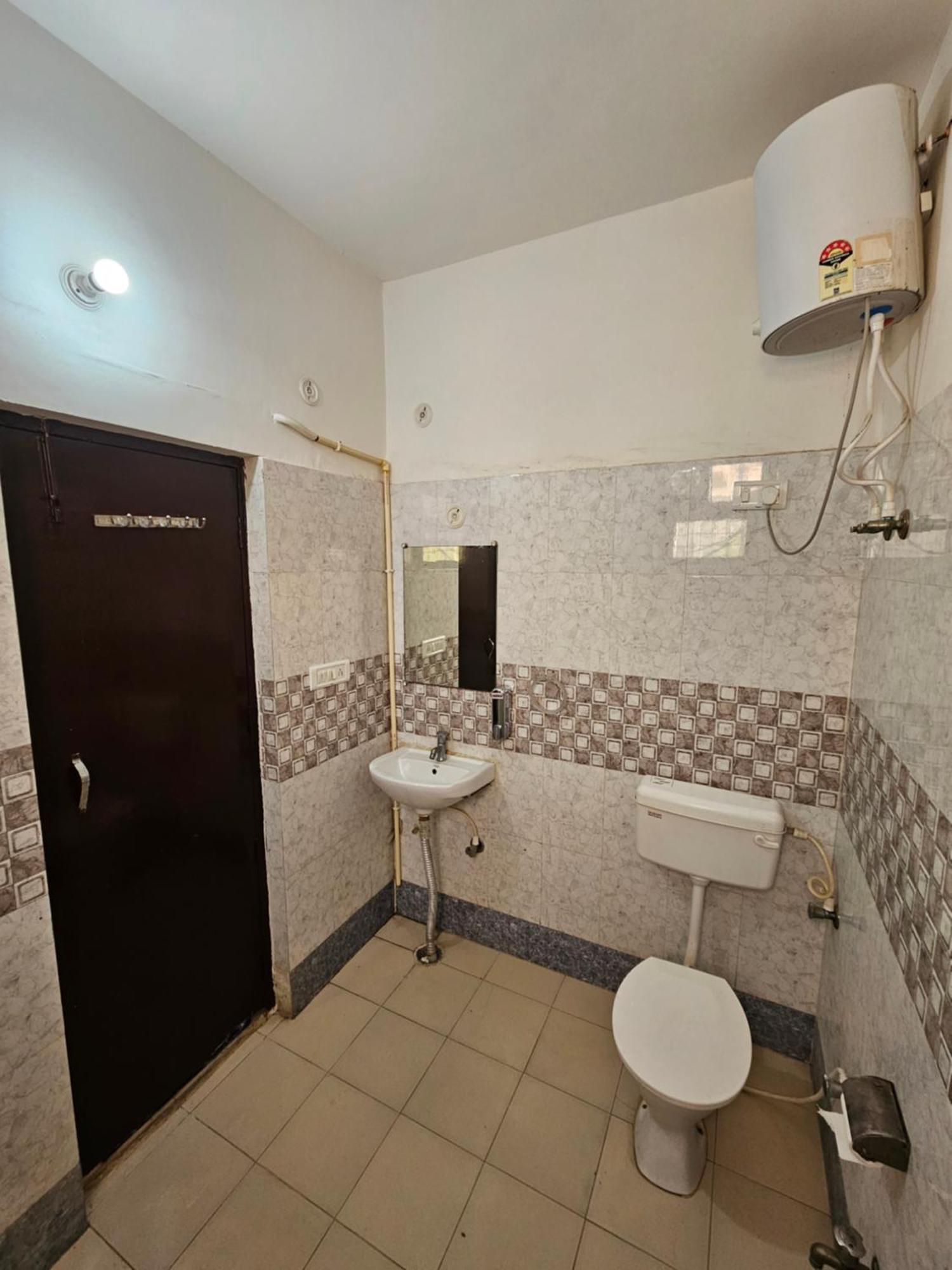 Elegance Resort Vrindāvan Extérieur photo