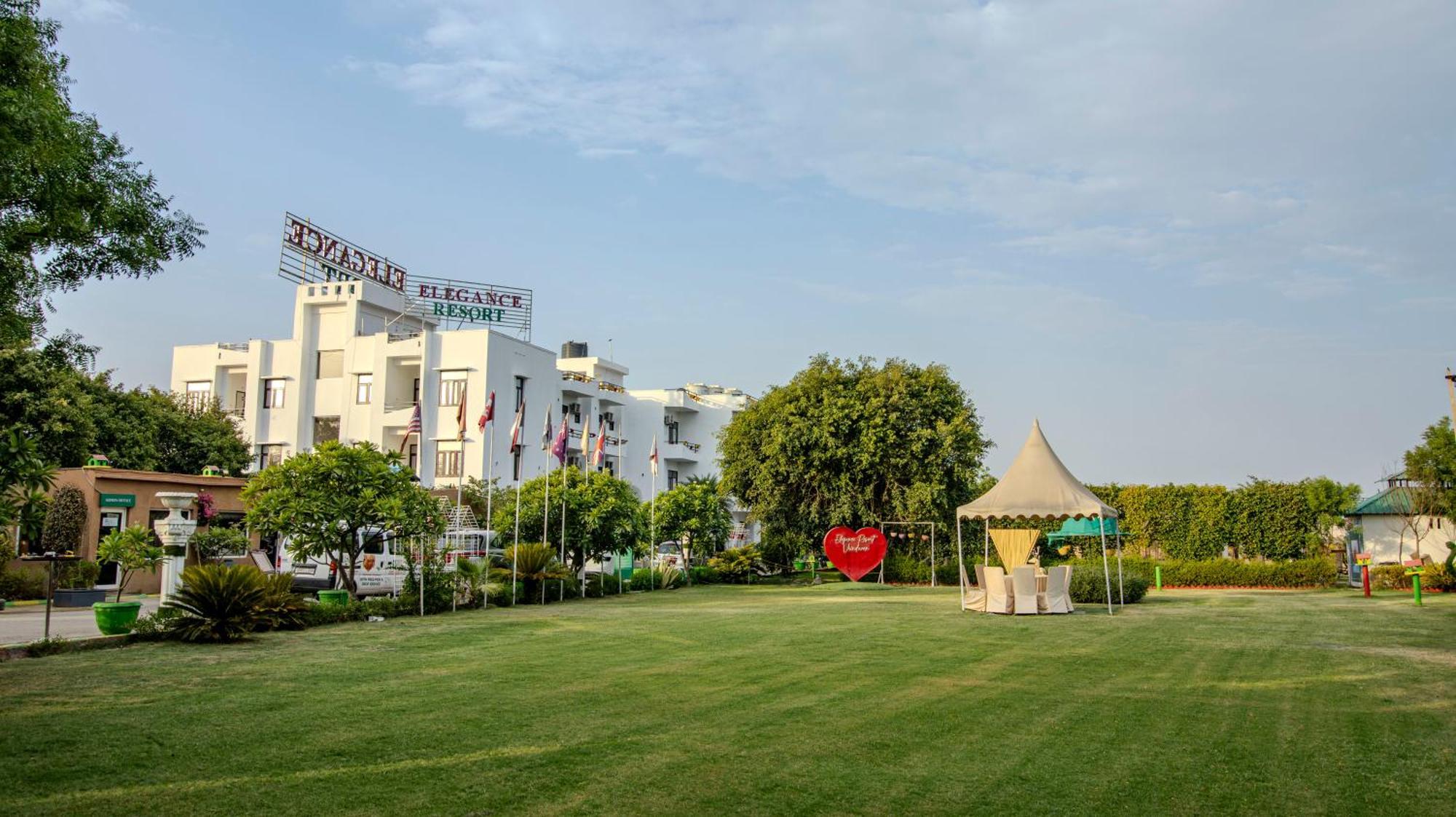 Elegance Resort Vrindāvan Extérieur photo