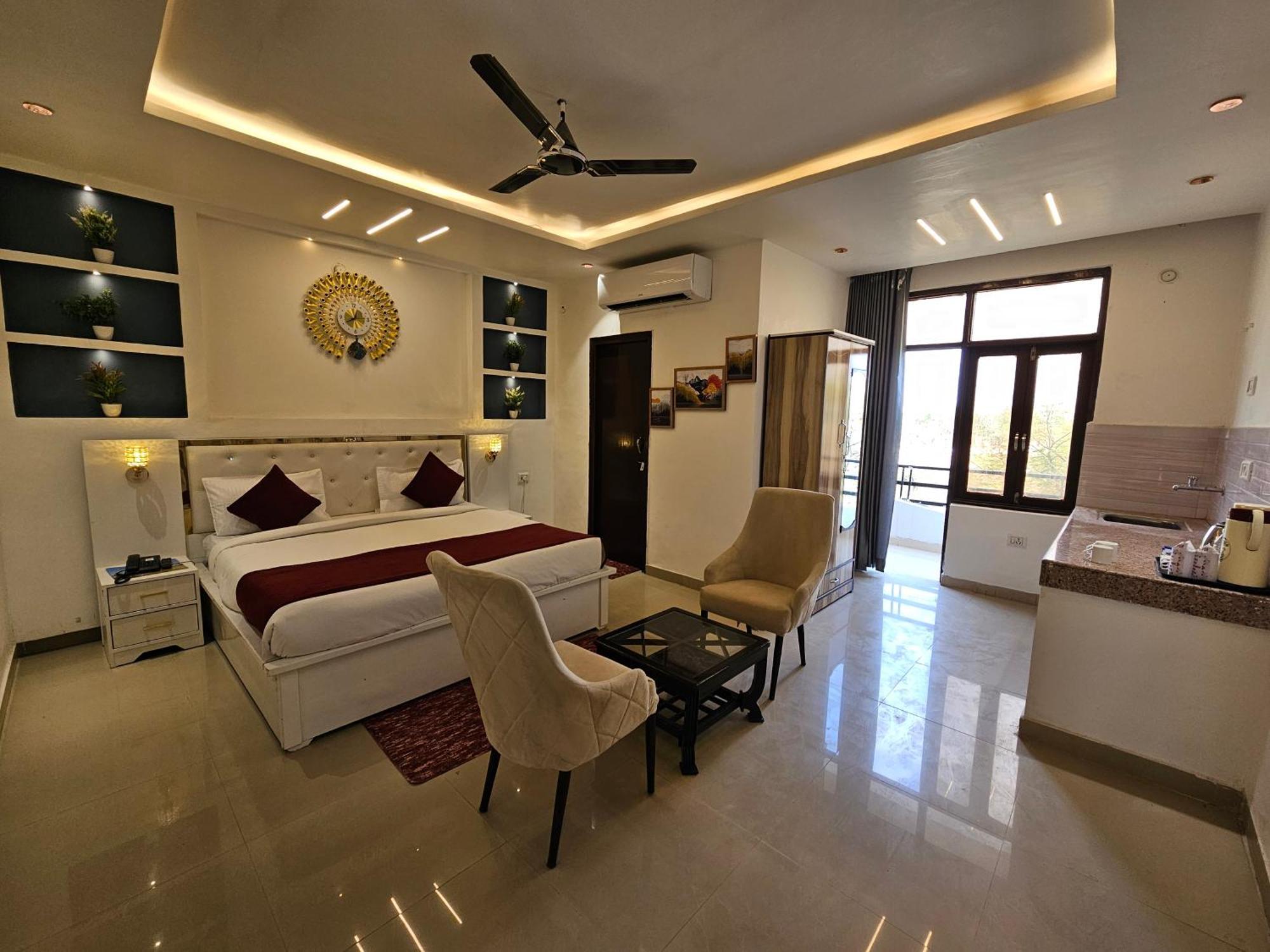 Elegance Resort Vrindāvan Extérieur photo