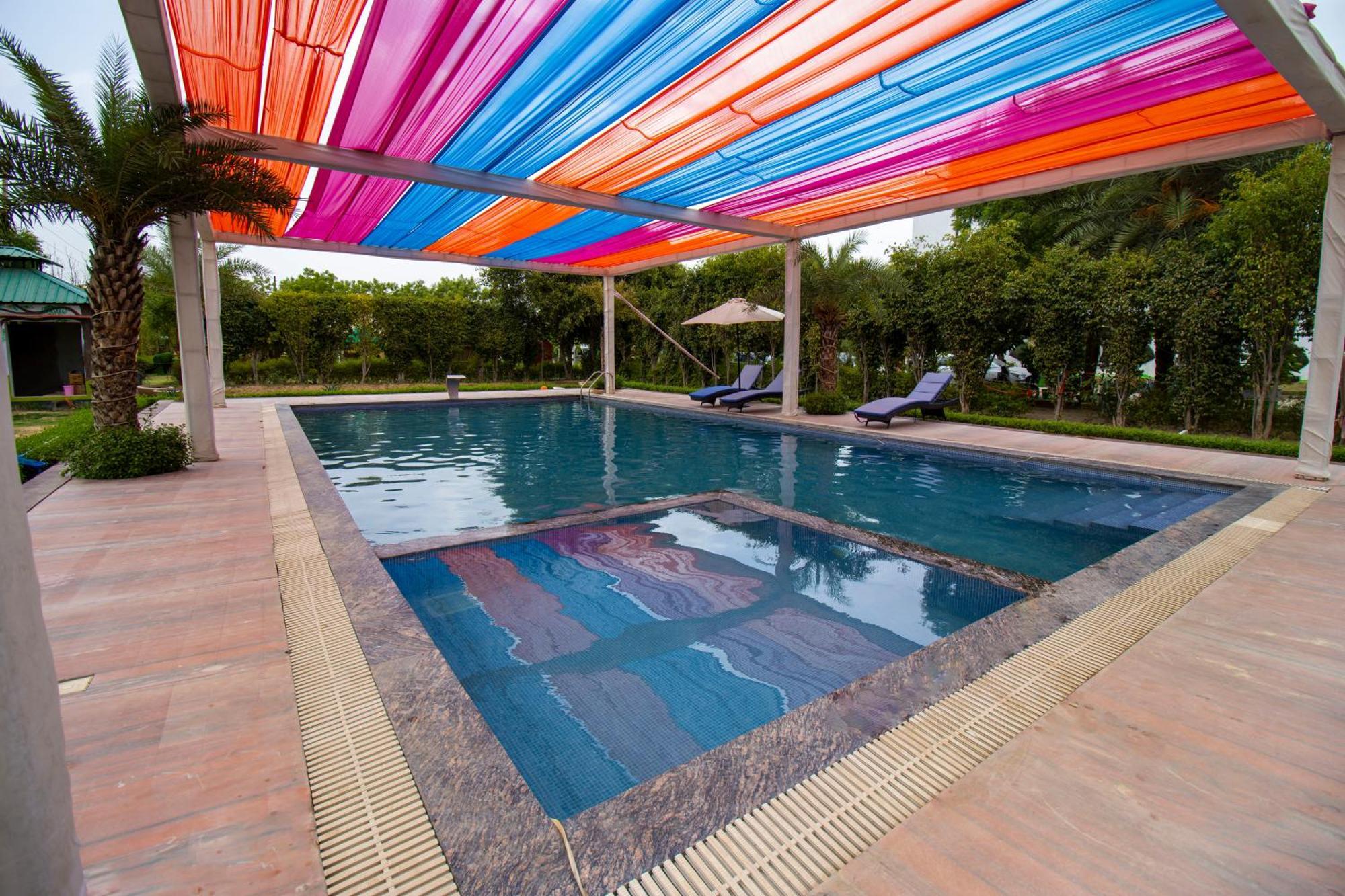 Elegance Resort Vrindāvan Extérieur photo