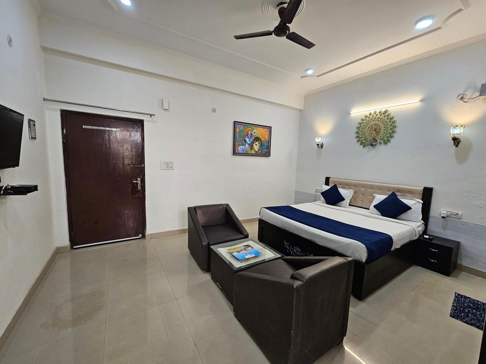 Elegance Resort Vrindāvan Extérieur photo